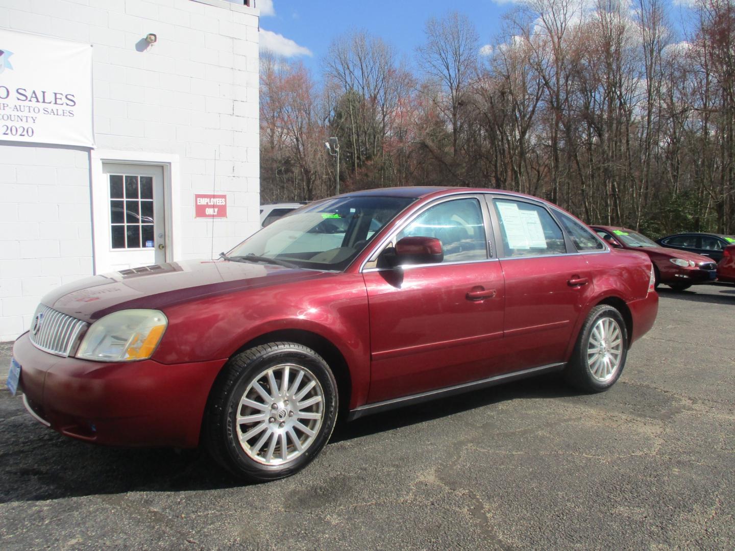 2005 RED Mercury Montego (1MEFM421X5G) with an 3.0L L4 DOHC 16V engine, AUTOMATIC transmission, located at 540a Delsea Drive, Sewell, NJ, 08080, (856) 589-6888, 39.752560, -75.111206 - Photo#1